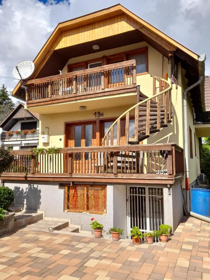 Апартаменты Harmonia Vendeghaz 100 Meterre Az Igali Gyogyfuerdotol Экстерьер фото